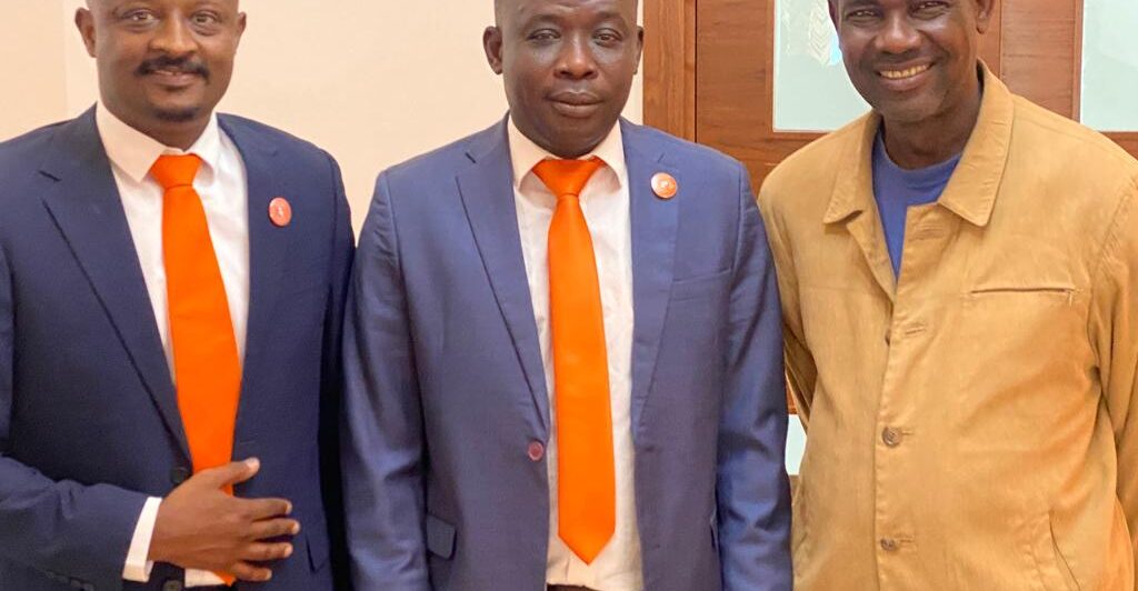 الاعتراف بحزب الوطنيين